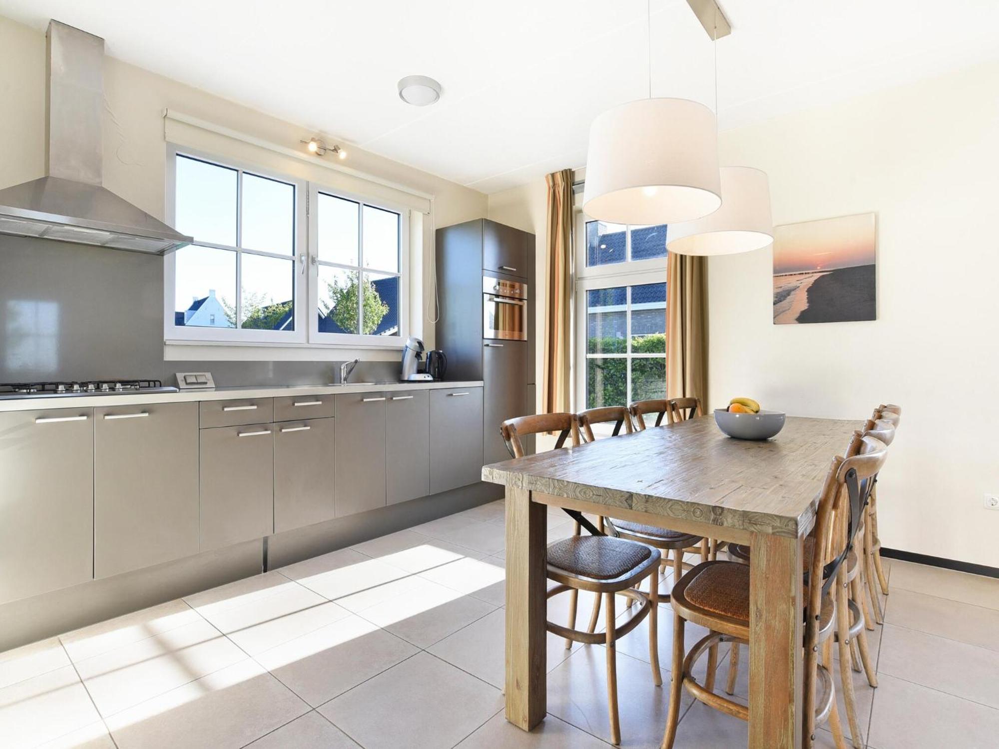 Vakantiehuis Comfortable Home, 700 M From The